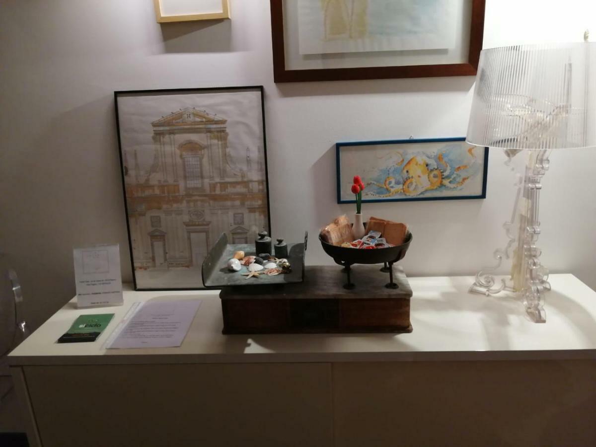 Cassari Suite Palermo Bagian luar foto